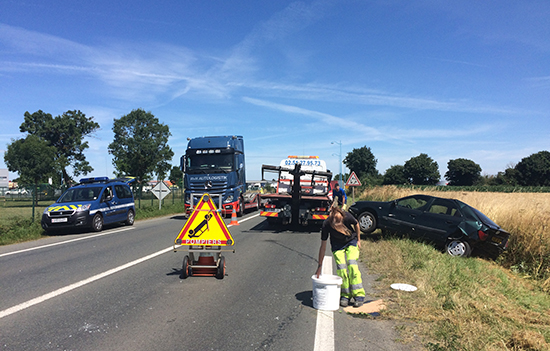 2016-07-08 accident circulation gendarme 1