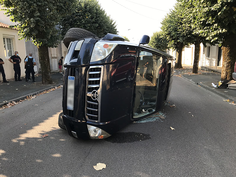 accident av Beaussire Luçon - 03