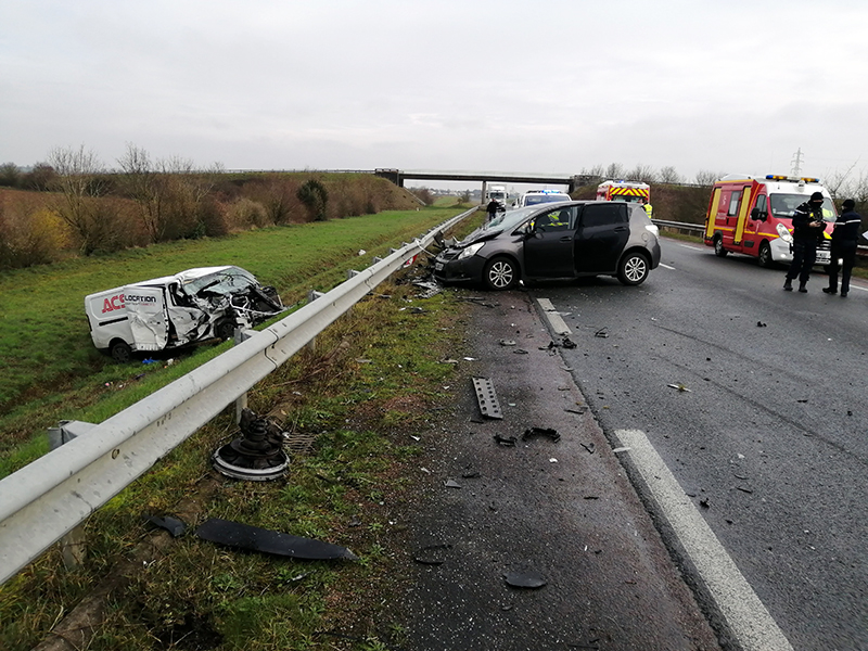 2021-02-12 Accident Rte des Sables_03