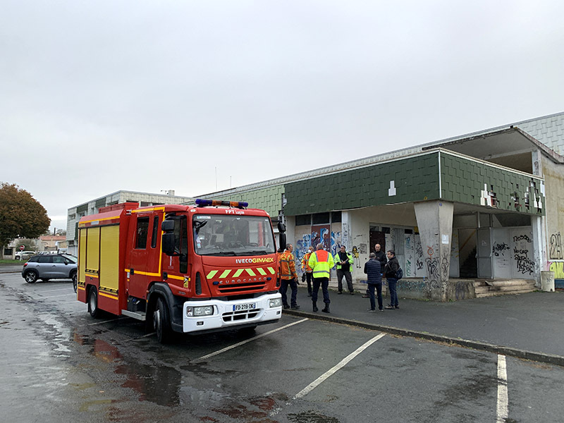 2022-11-03 Incendie ancienne piscine 11