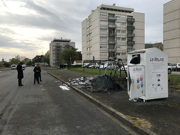 Incendie poubelles Rue Pasteur 5