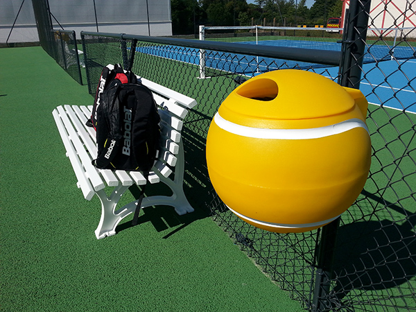 Poubelle balle de tennis